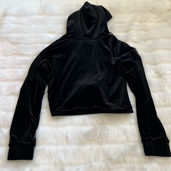 Black Velvet Jacket (M) - Picture 6 of 8